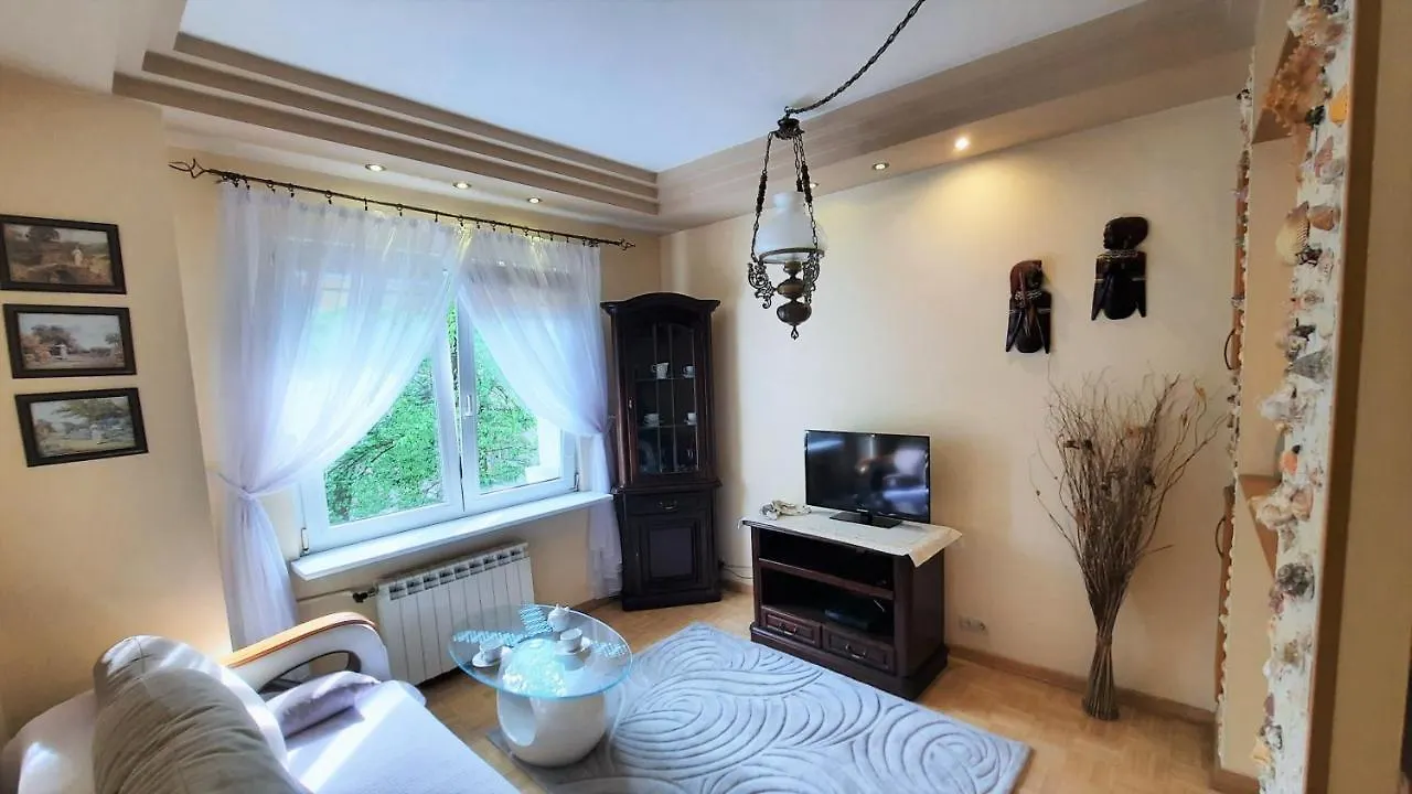 Basniowy Apartament Apartment Warsaw 0*,