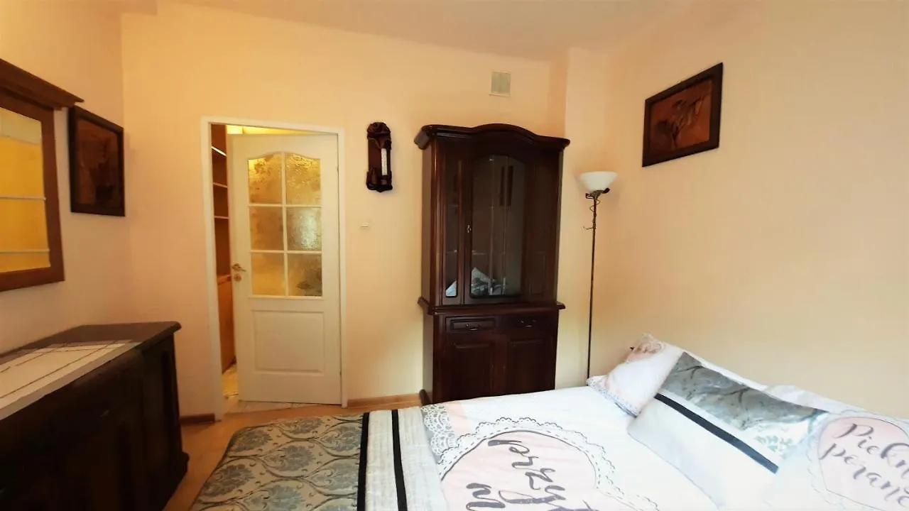 Basniowy Apartament Apartment Warsaw Poland